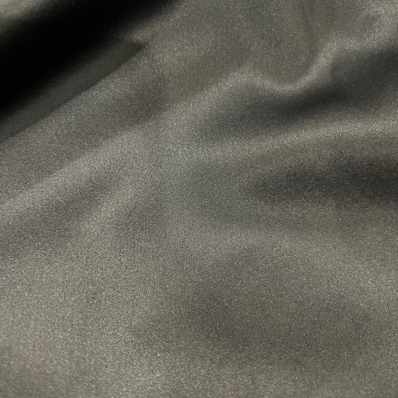 Giorgio Armani black sleek dress, with V back and swooped side, size 34 / 2 US - Picture 8 of 10